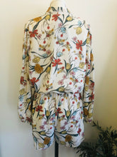 Load image into Gallery viewer, Shyanne Floral Burst Long Sleeve Romper (Smalls Only)