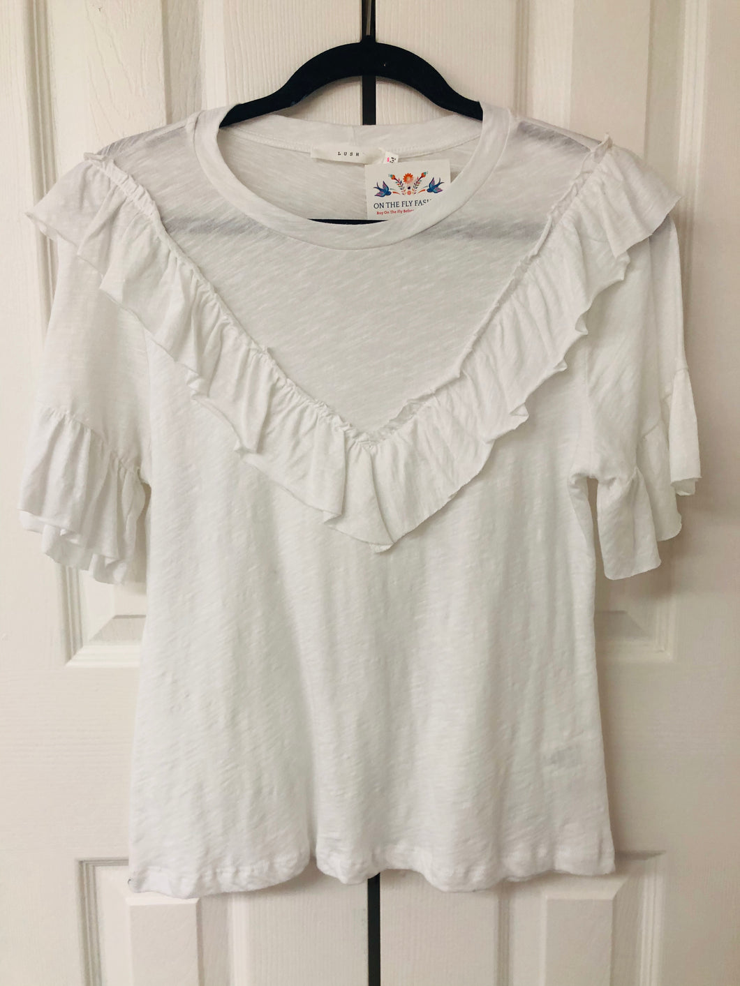 Ruffles All The Way White 3/4 Sleeve Top