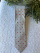 Load image into Gallery viewer, Robert Talbott ‘BEST OF CLASS’ 100% Silk Tie
