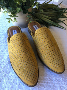 Maryam Flat Wood Stacked Mule Mustard