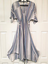 Load image into Gallery viewer, Good Things To Come Striped Maxi Dress
