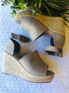 Leif Espadrille Platform Wedge Taupe