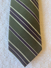 Load image into Gallery viewer, Robert Talbott ‘BEST OF CLASS’ 65% Wool 35% Silk Tie
